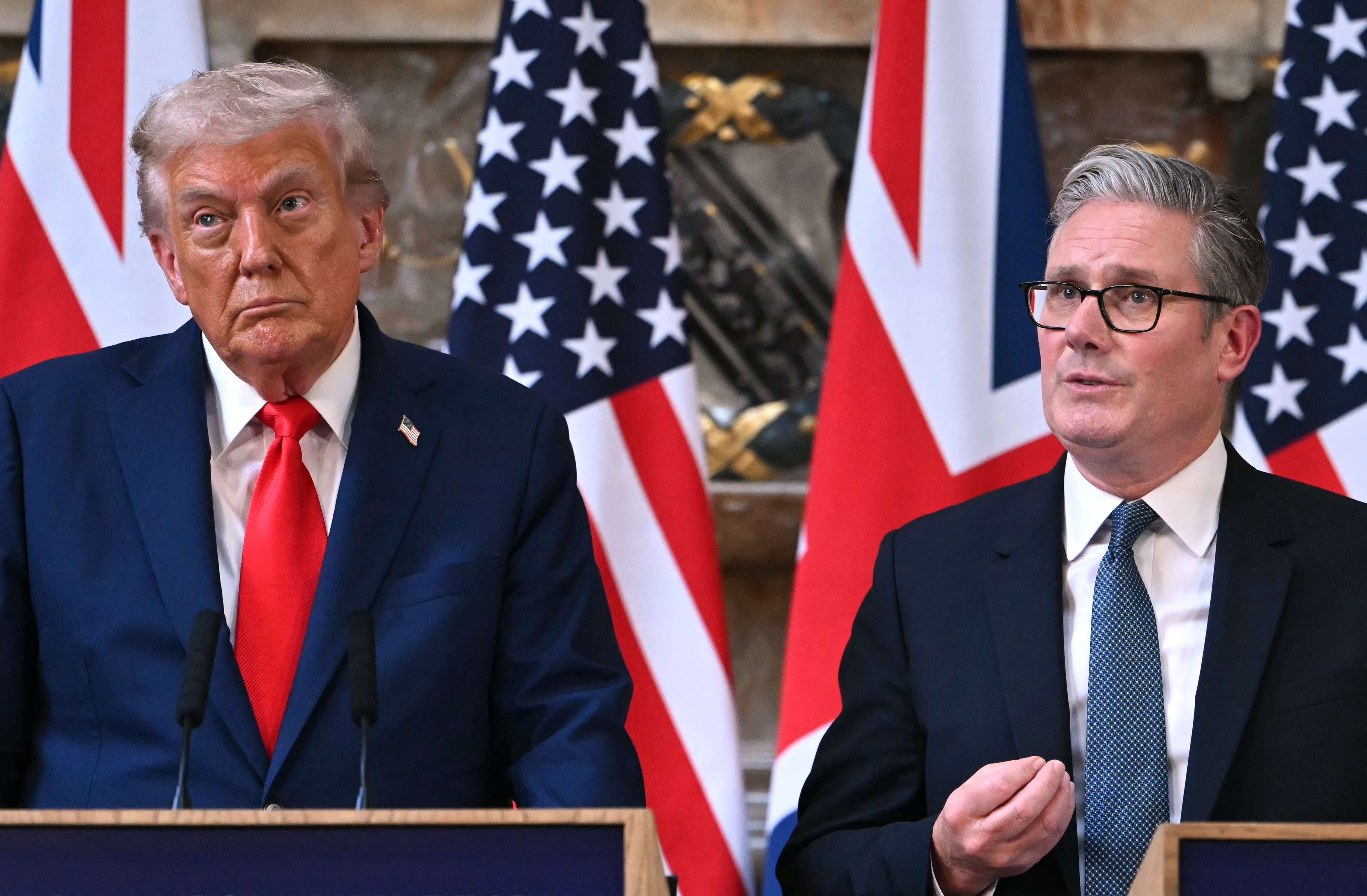 UK set to defy Trump with social media ban for under 16s