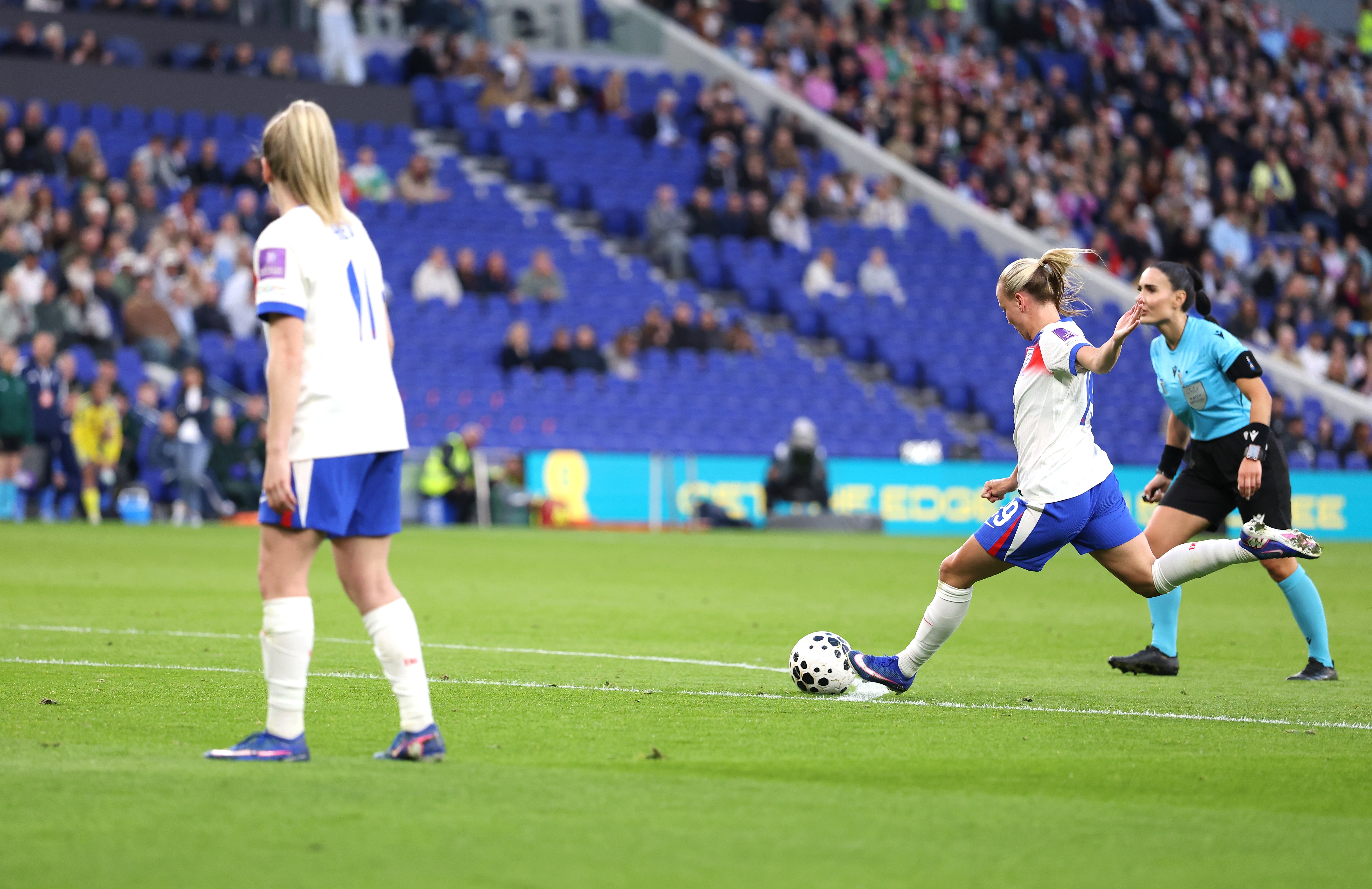 England’s Beth Mead scored (Annabel Lee-Ellis/PA)