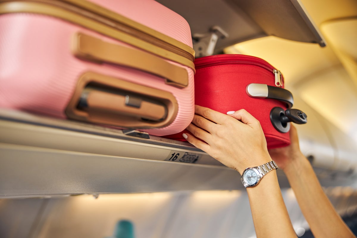 Overhead compartments could be locked during flights after p