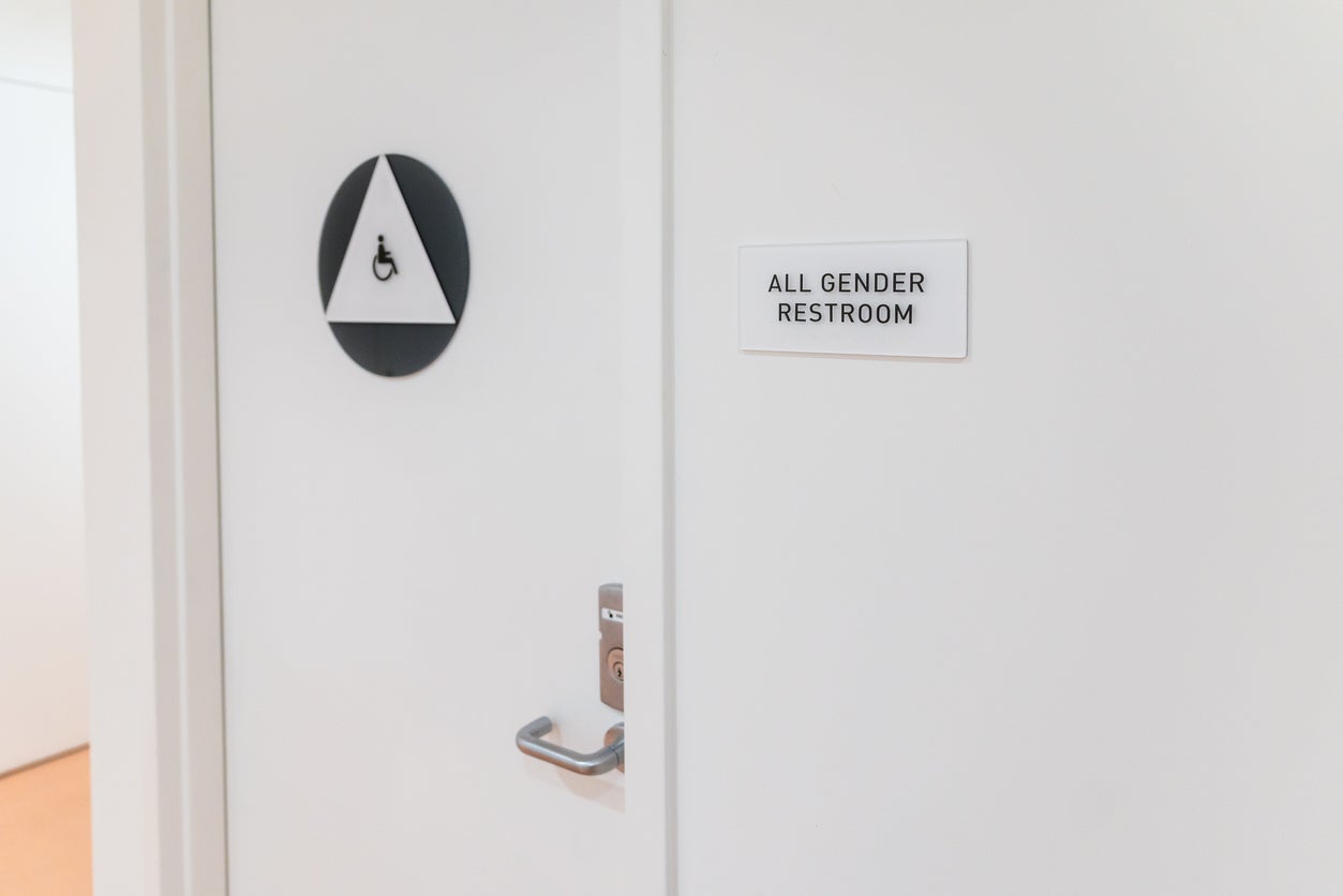 To avoid recontaminating your clean hands when you leave a public toilet, use your elbow, coat sleeve or a tissue to open the door