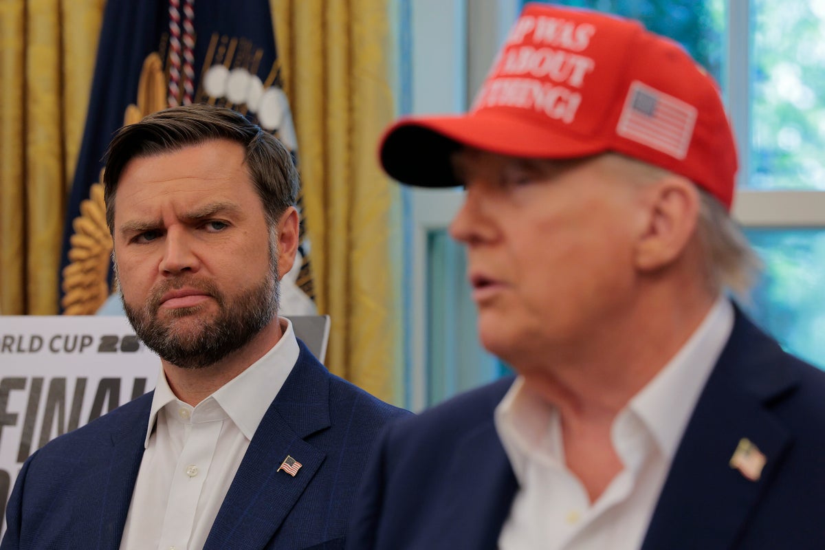 Trump lashed out at Vance telling him, ‘Everyone just needs to copy what I say’ on Iran, book reveals – UK Times Trump lashed out at Vance telling him, ‘Everyone just needs to copy what I say’ on Iran, book reveals – UK Times