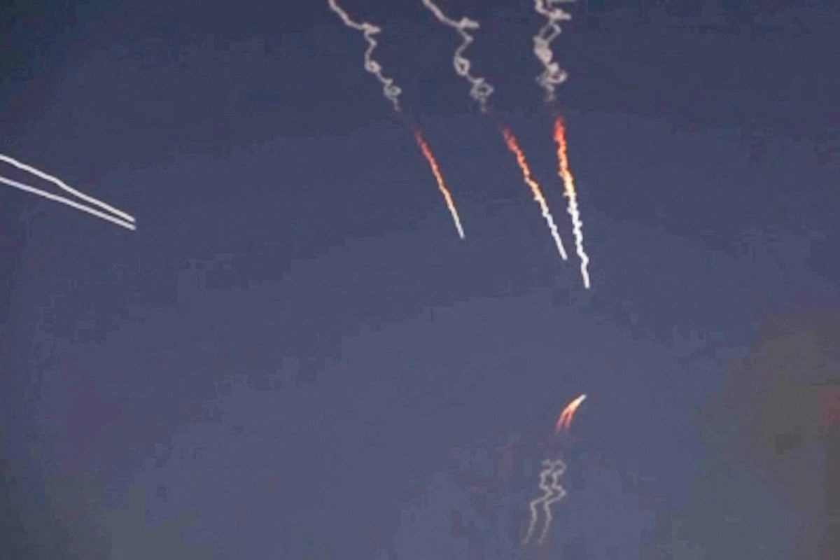 Kuwait closes airspace as Iran targets 18 US airbases in Gul