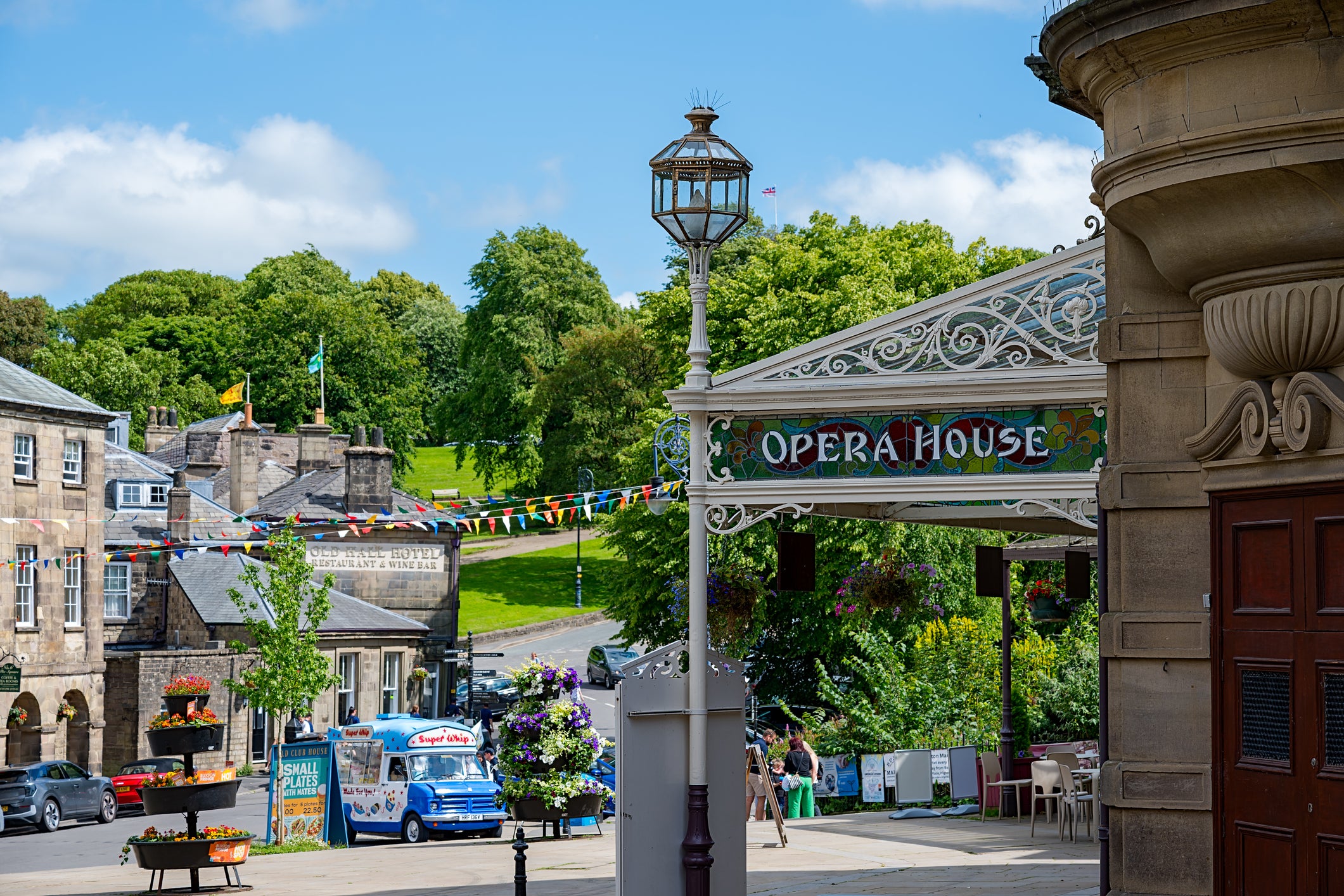 The couple live in Buxton, Derbyshire, in the Peak District
