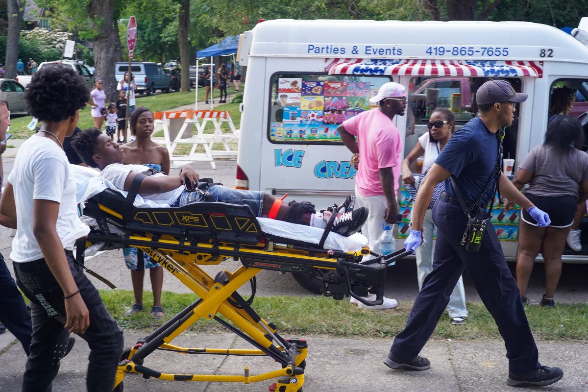 Police zero in on 2 suspects after a mass shooting at a fest