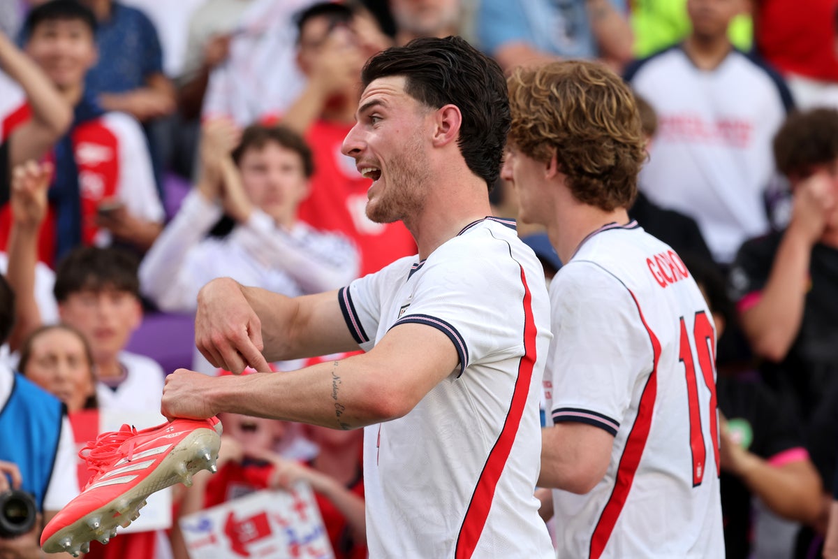 Bulletin AM briefing: England win final World Cup warm-up an