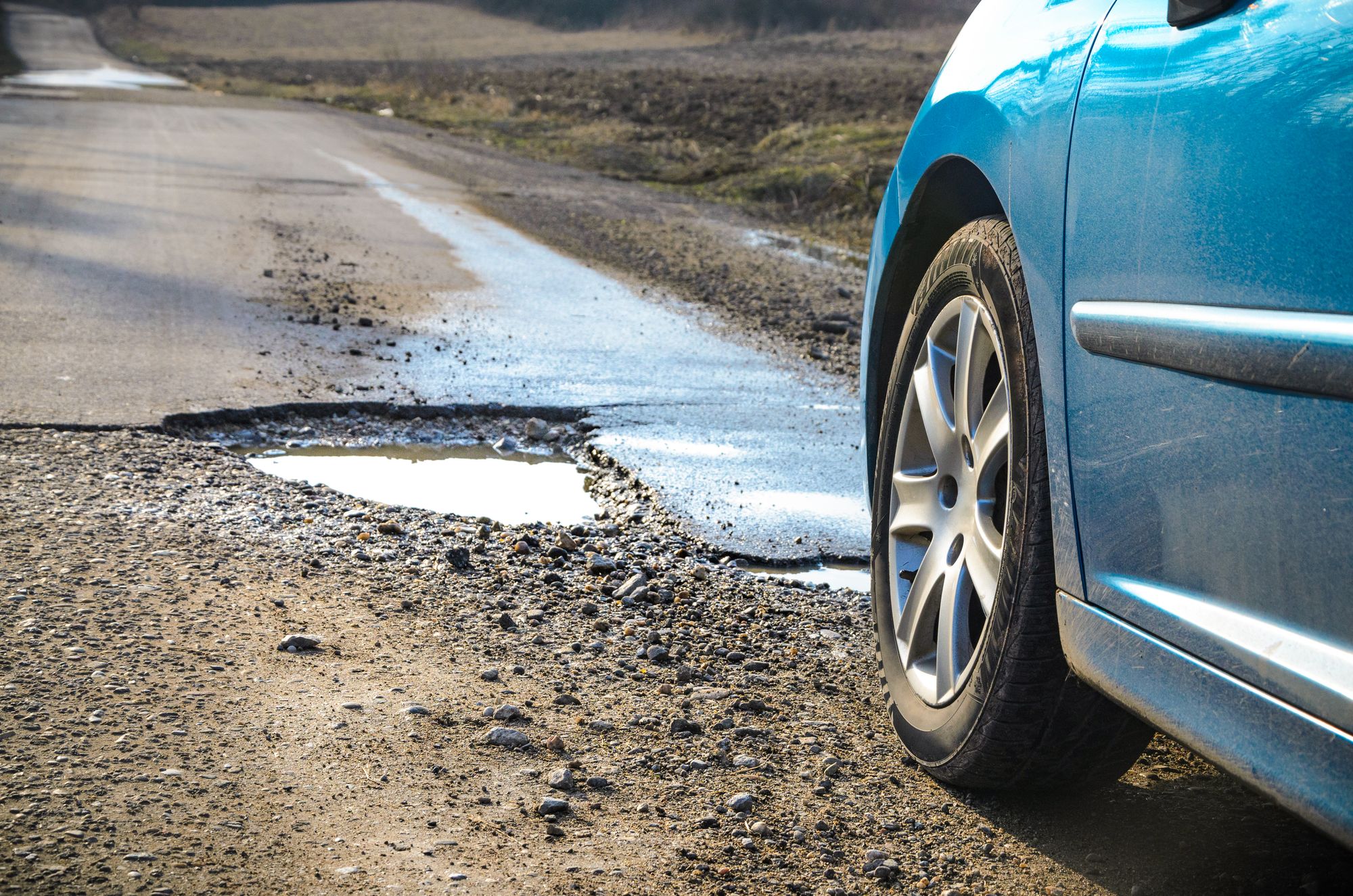 Pothole warning issued over cost to UK motorists as experts demand action