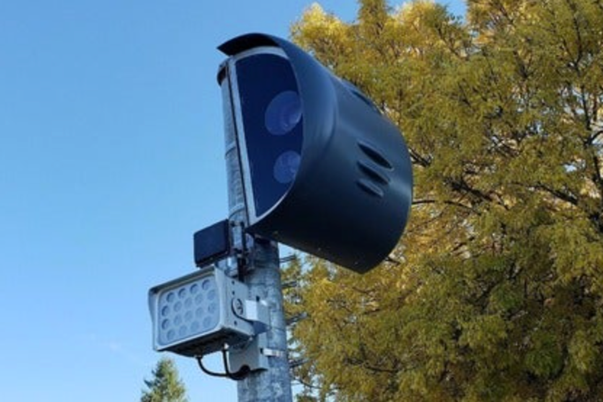 Portland planeja adicionar mais radares de velocidade, emitindo 69.000 multas em mais de seis meses Portland planeja adicionar mais radares de velocidade, emitindo 69.000 multas em mais de seis meses