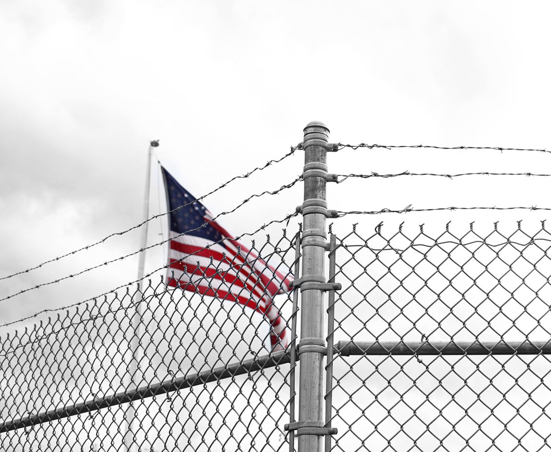 ICE detainee used a yoga mat to escape Houston facility