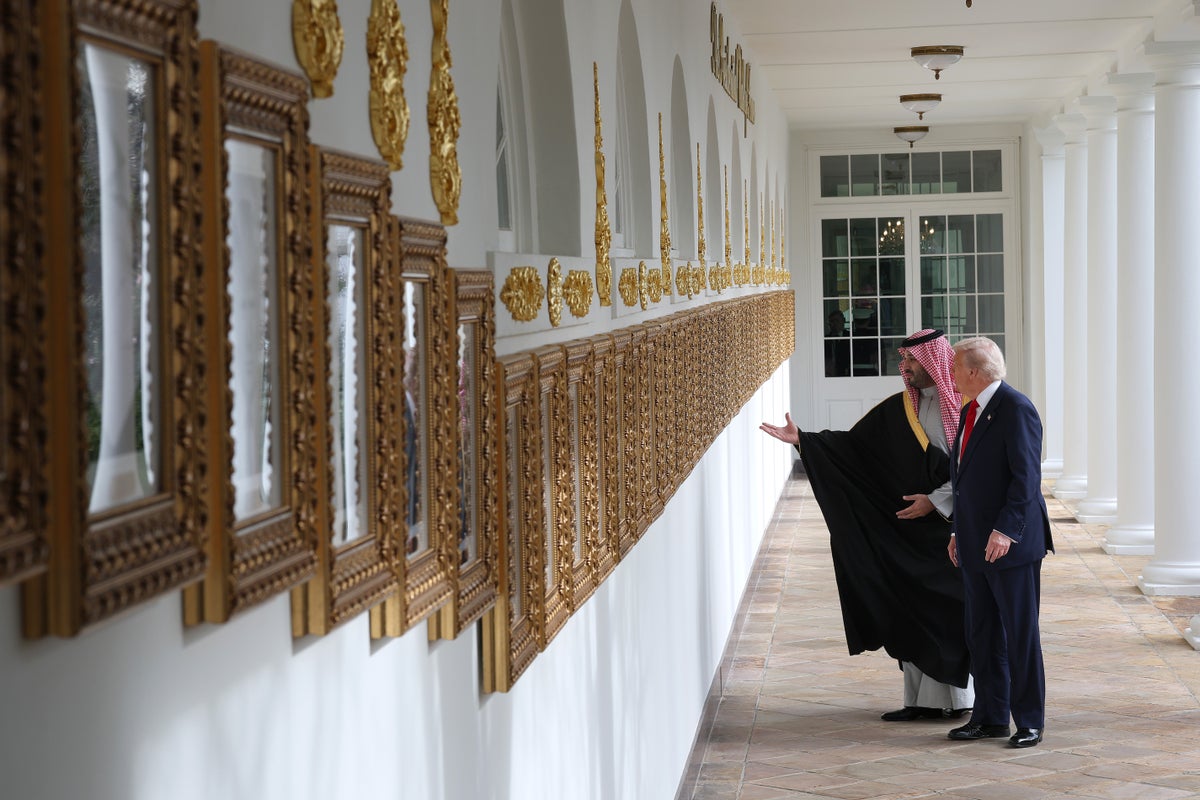 Historians debunk Trump’s White House ‘Walk of Fame’ claims 