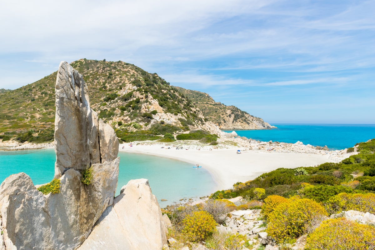 Sardinian beach bans umbrellas for anyone between 