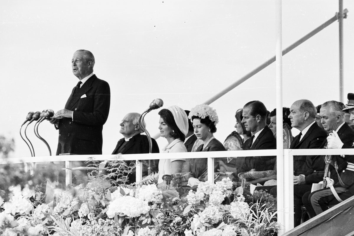 Jackie Kennedy was ‘disappointed’ after meeting with Queen Elizabeth