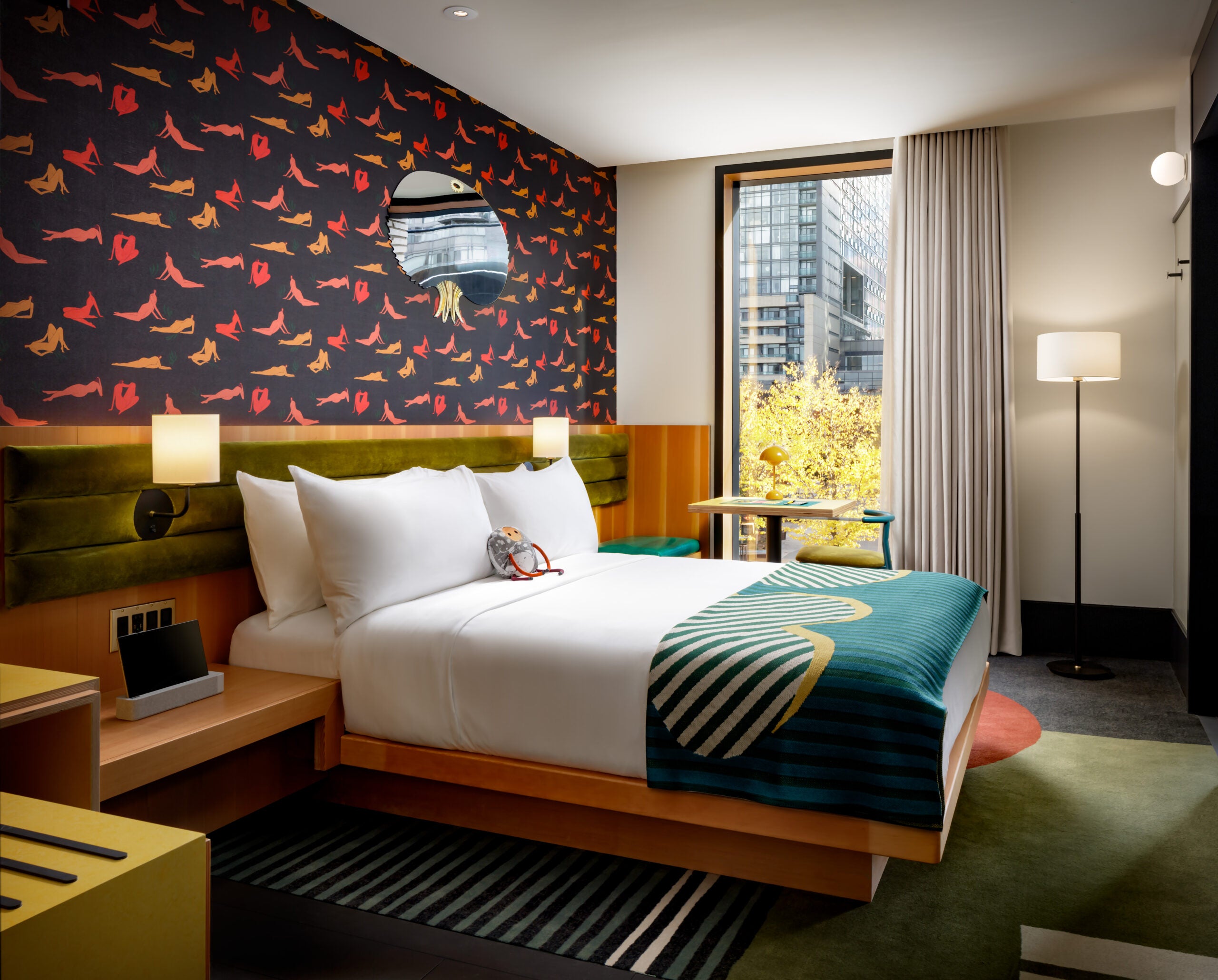 I have found the seven best LGBTQ+ friendly hotels in Toronto