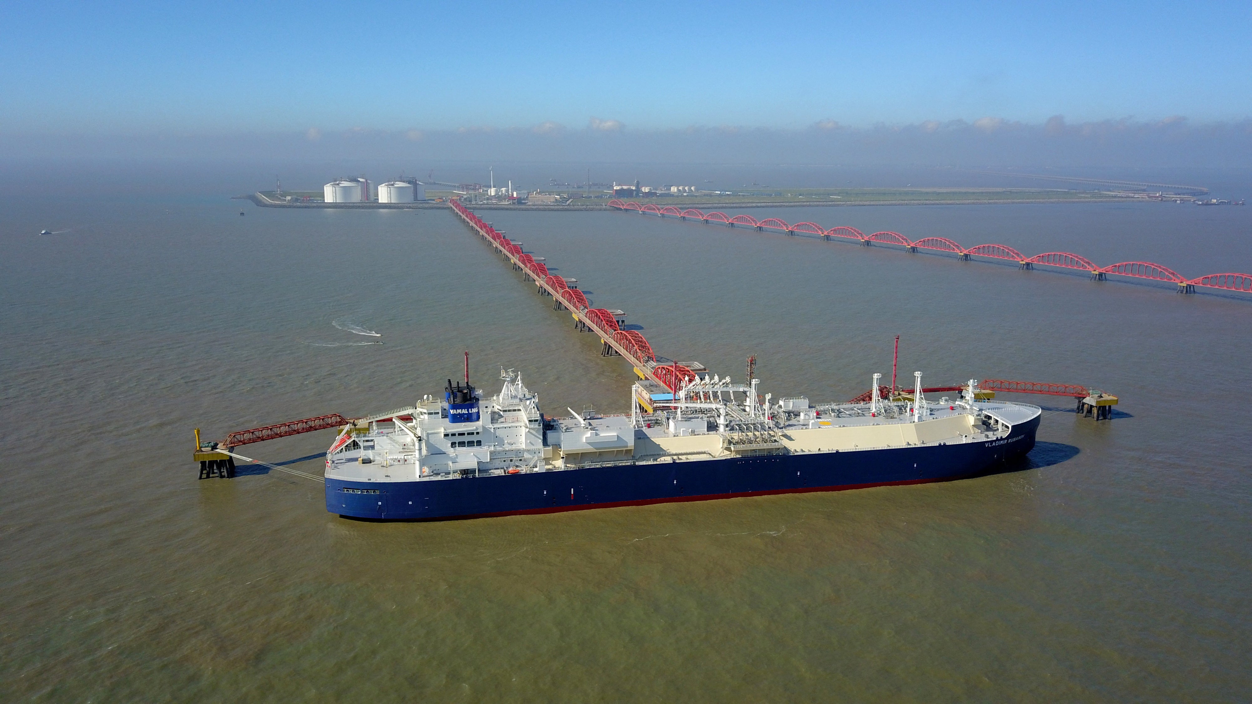 A vessel carrying liquefied natural gas (LNG) cargo from Russia's Yamal LNG project in China