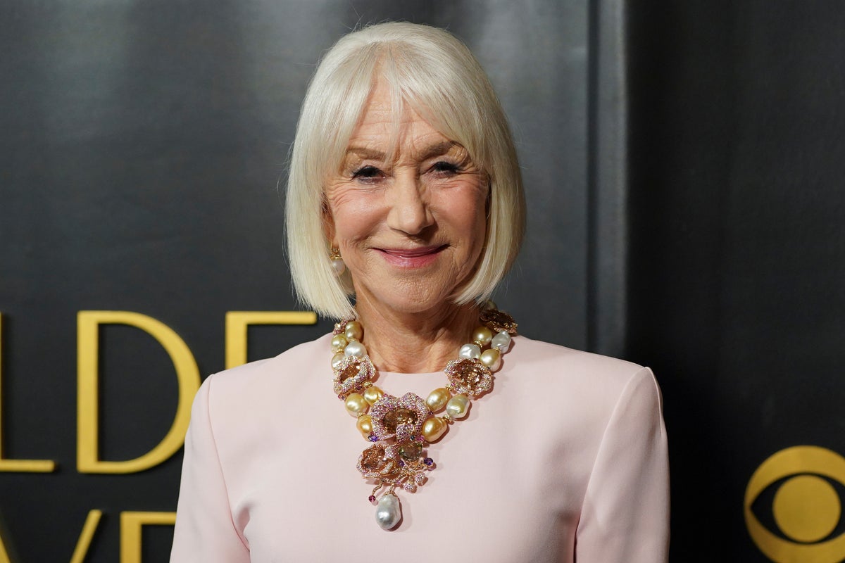 Rei Charles nomeia a atriz Helen Mirren entre o seleto grupo em sua lista de homenagens de aniversário