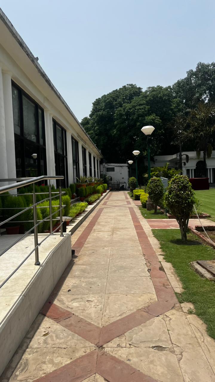Outside the Centenary Bar at Delhi Gymkhana Club