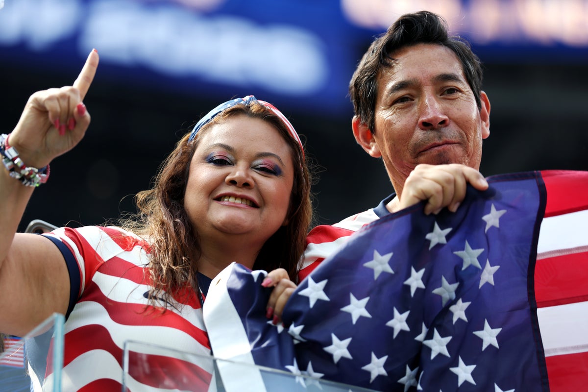 The scientific reason why US fan football chants sound so awkward