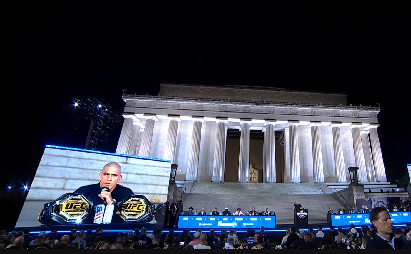Alex Pereira speaks at the Lincoln Memorial (UFC / YouTube)