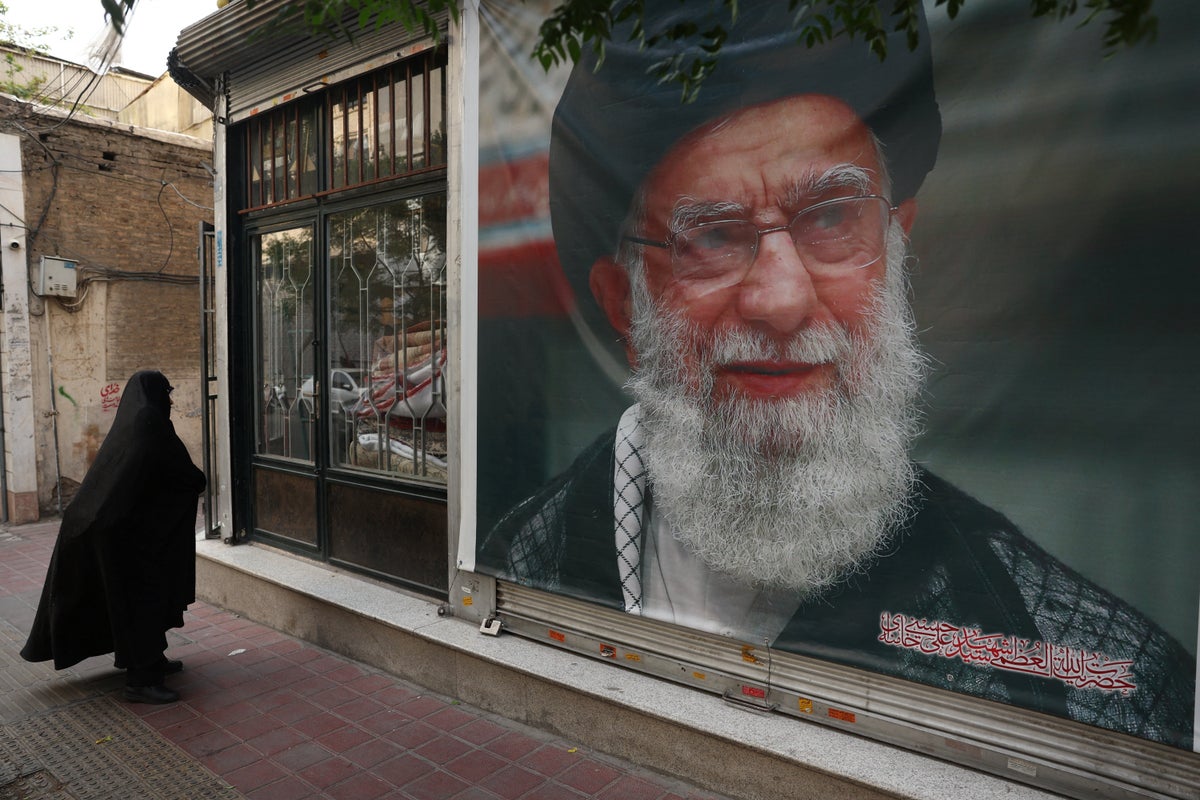 İran, barış anlaşması söylentileri üzerine Dini Lider Hamaney için cenaze töreninin 4 Temmuz'da başlayacağını duyurdu