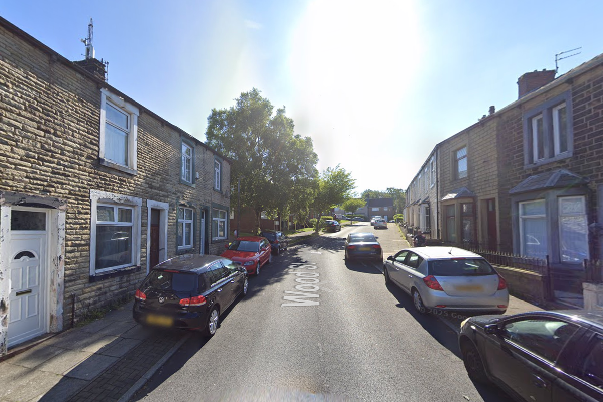 Man arrested after girl, 17, stabbed in the neck in Lancashire Man arrested after girl, 17, stabbed in the neck in Lancashire