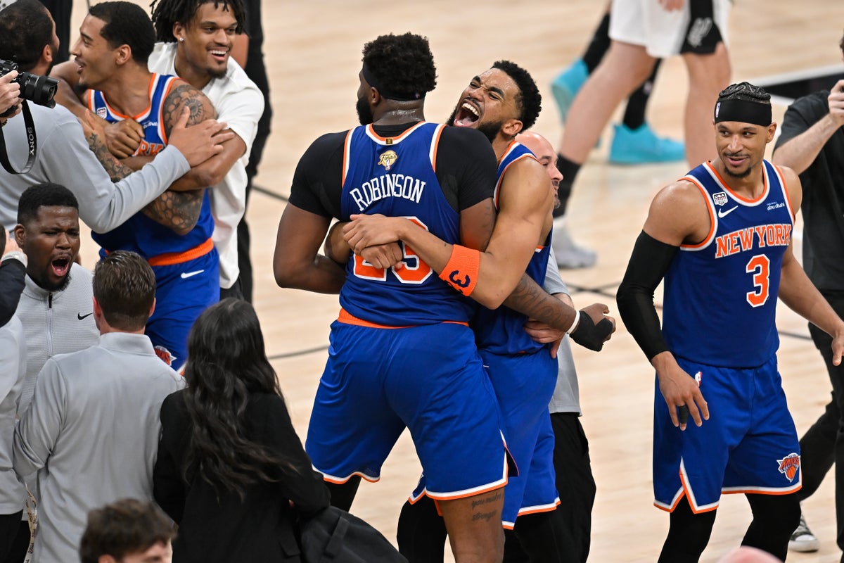 New York celebrates as Knicks win historic NBA championship against Spurs