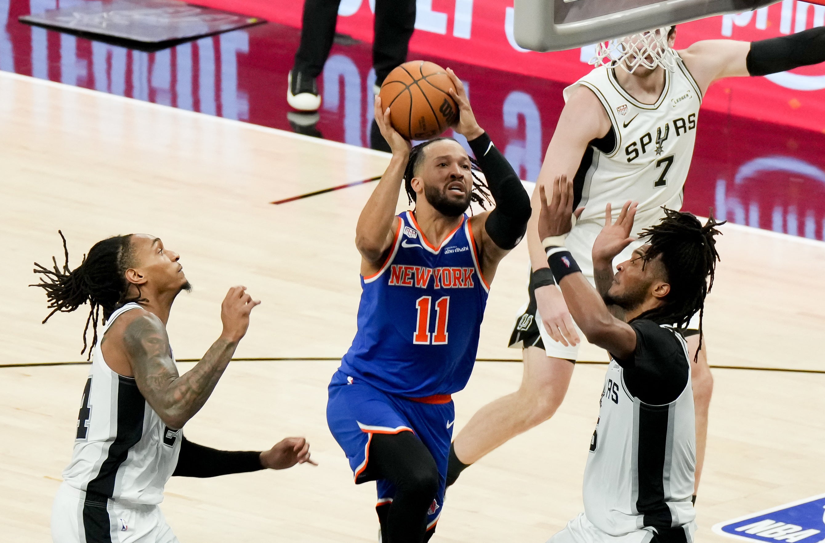 Jalen Brunson led the Knicks to victory with a huge points haul