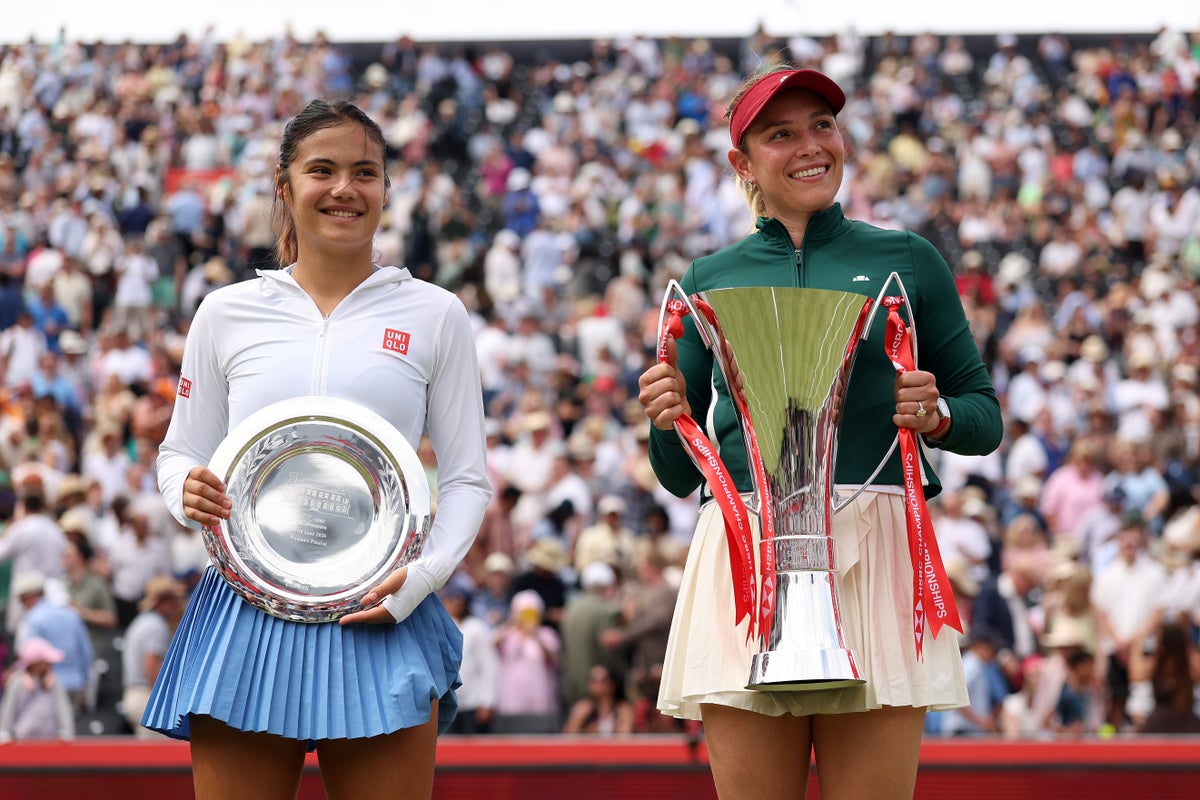 Raducanu loses Queen's final as trophy wait continues