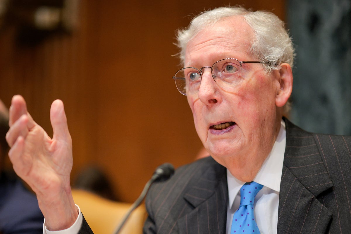 84 yaşındaki Senatör Mitch McConnell, birkaç ay içinde ikinci kez hastaneye kaldırıldı