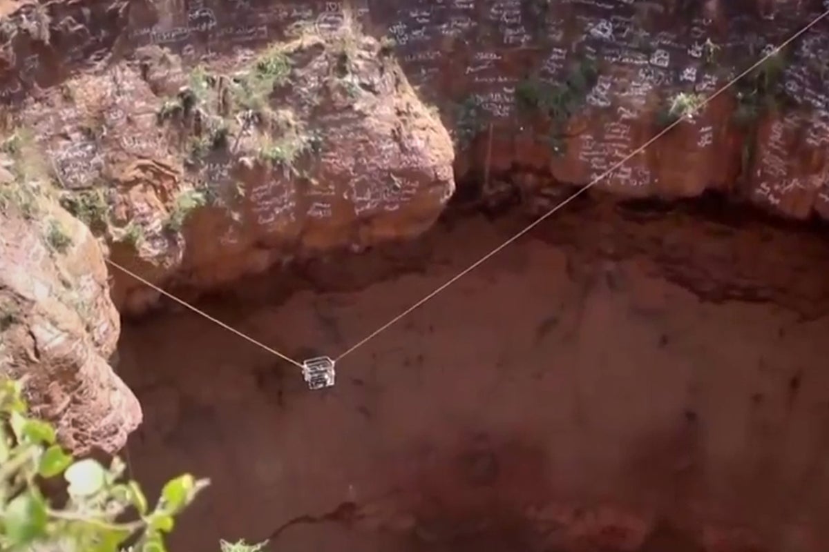 ‘Spider-Man of Yemen’ dies in fall while climbing volcanic crater