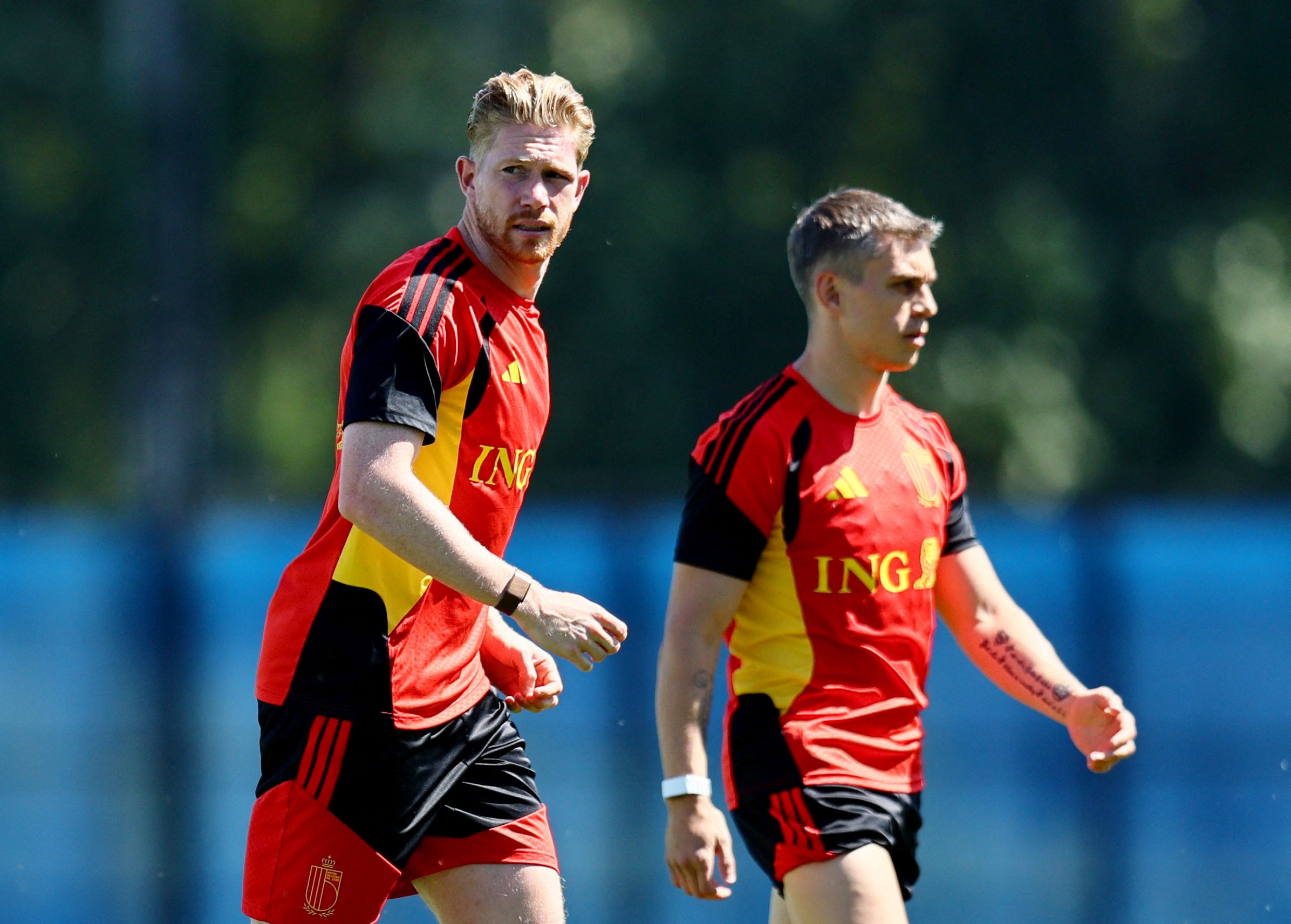 Belgium's Kevin De Bruyne and Leandro Trossard during training