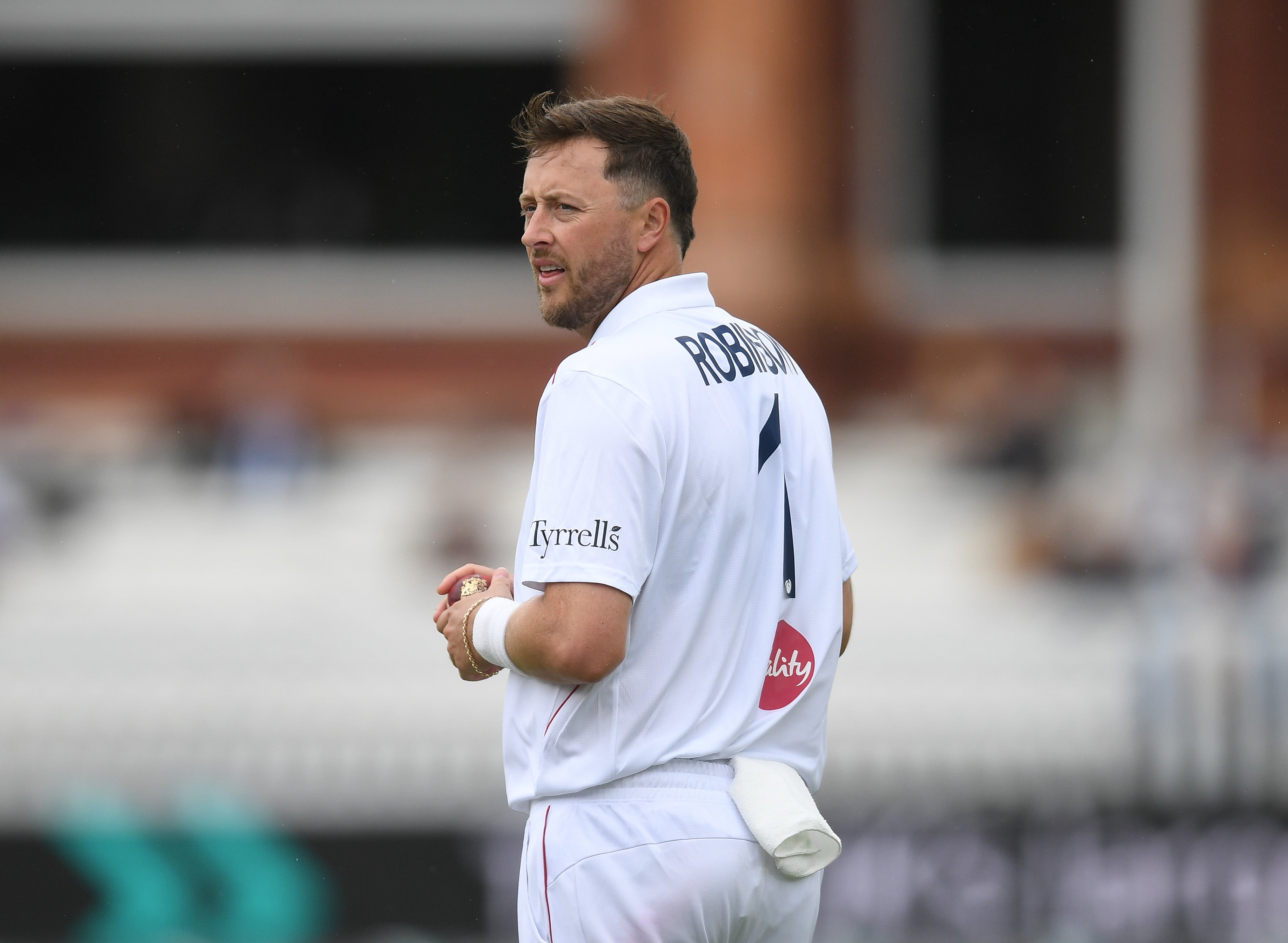 England handed another selection headache as Ollie Robinson ruled out of second Test against New Zealand