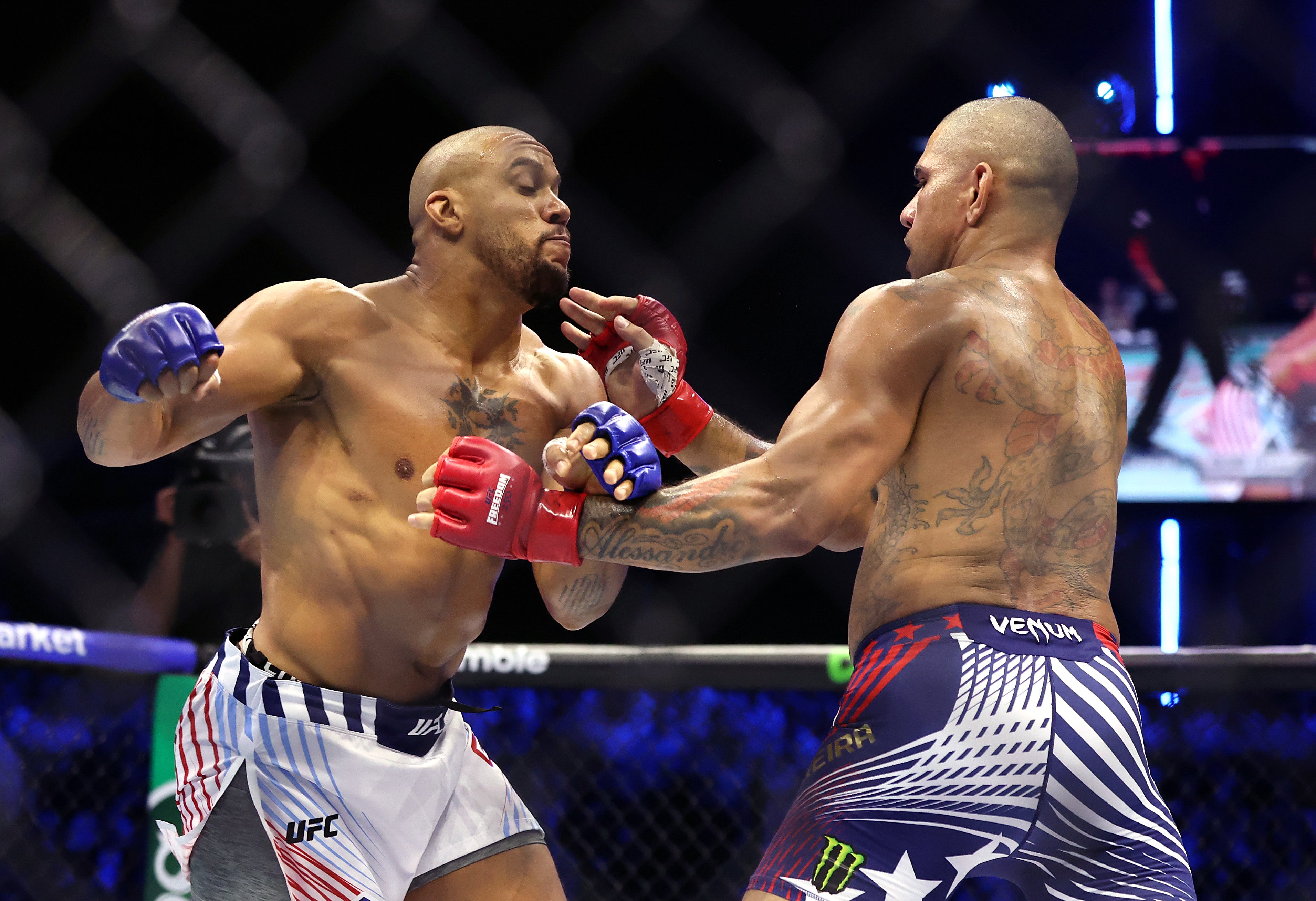 Alex Pereira (right) was beaten by Ciryl Gane (Getty)