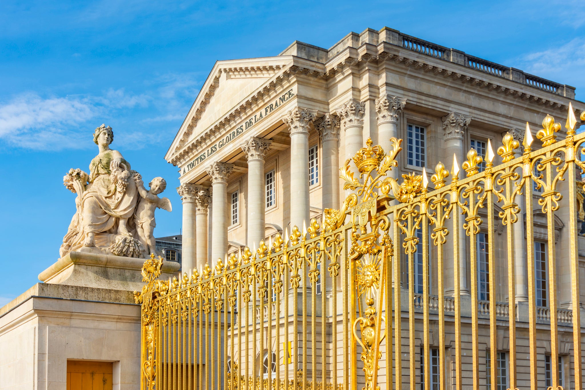 Trump is a fan of the golden gates of the Palace of Versailles