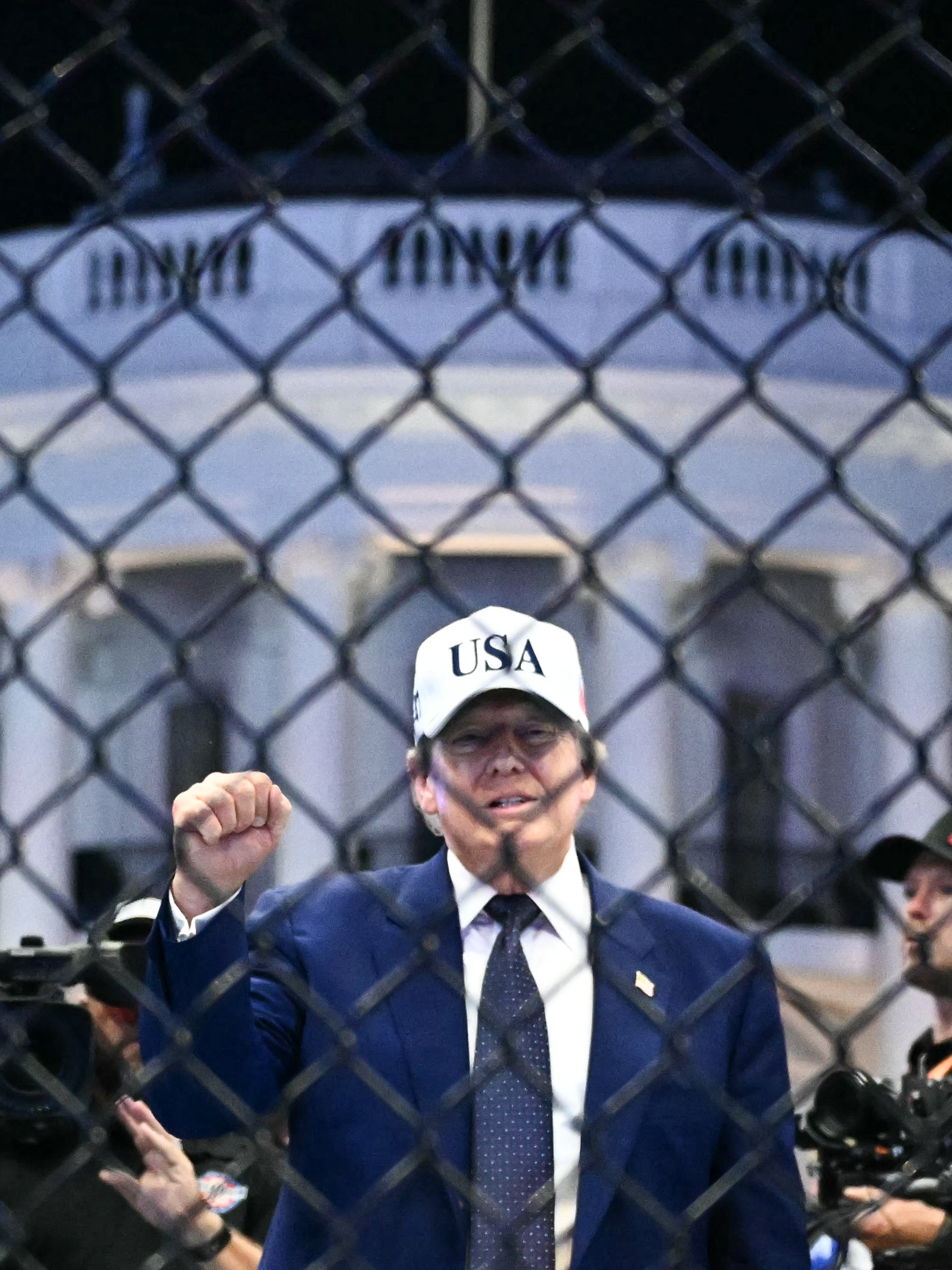 Big-name celebrities were invited to Trump&rsquo;s UFC White House event. Very few turned up