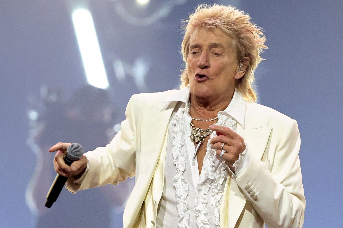 Rod Stewart faces criticism for attending World Cup game after canceling concert due to illness Rod Stewart faces criticism for attending World Cup game after canceling concert due to illness