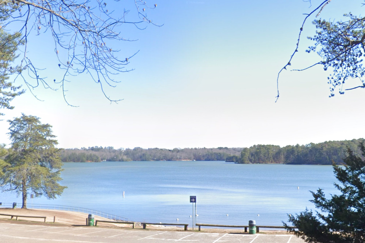 Drunk boater bites officer who rescued him after he fell into water