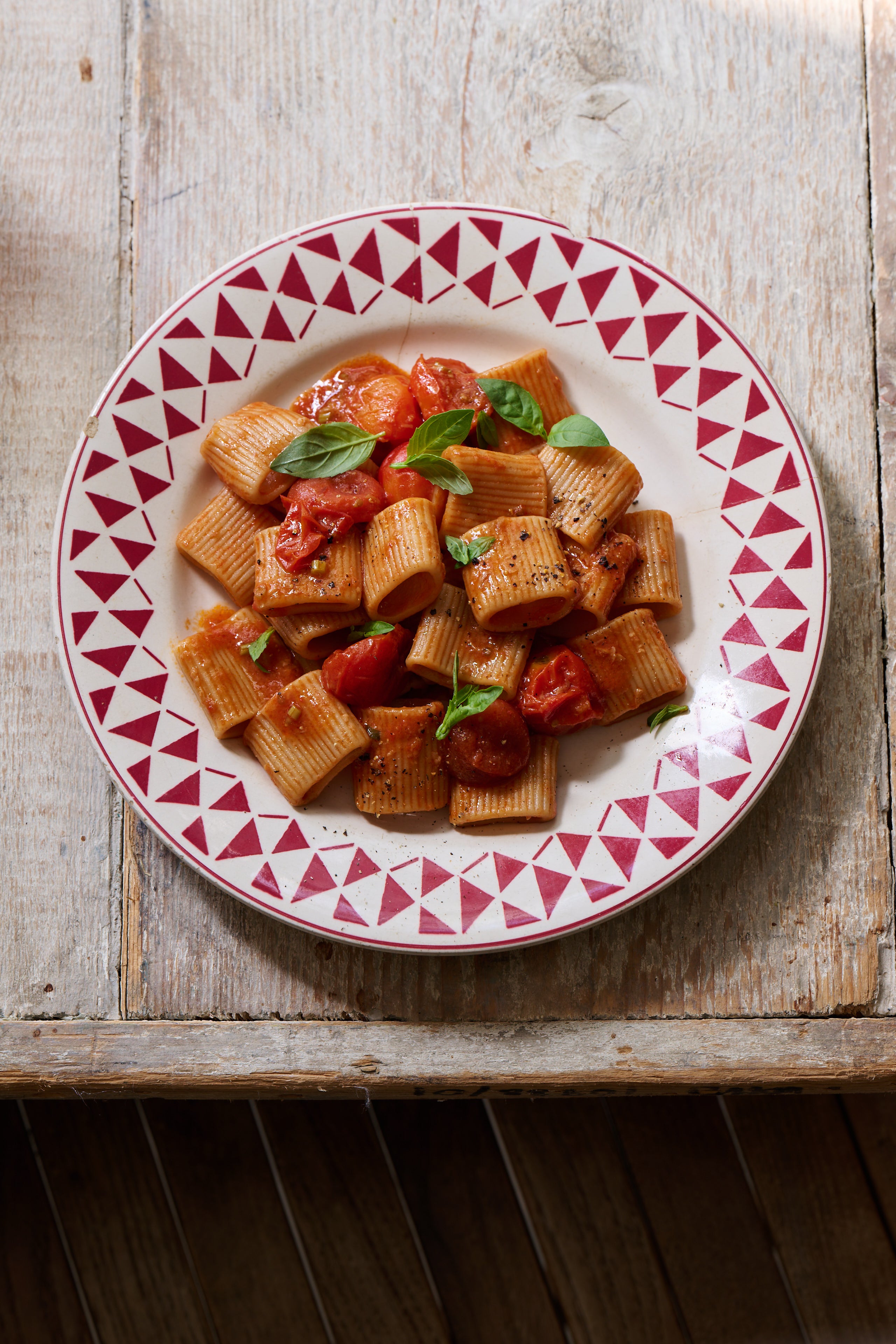 Proof that a great tomato pasta needn’t spend all day simmering on the hob