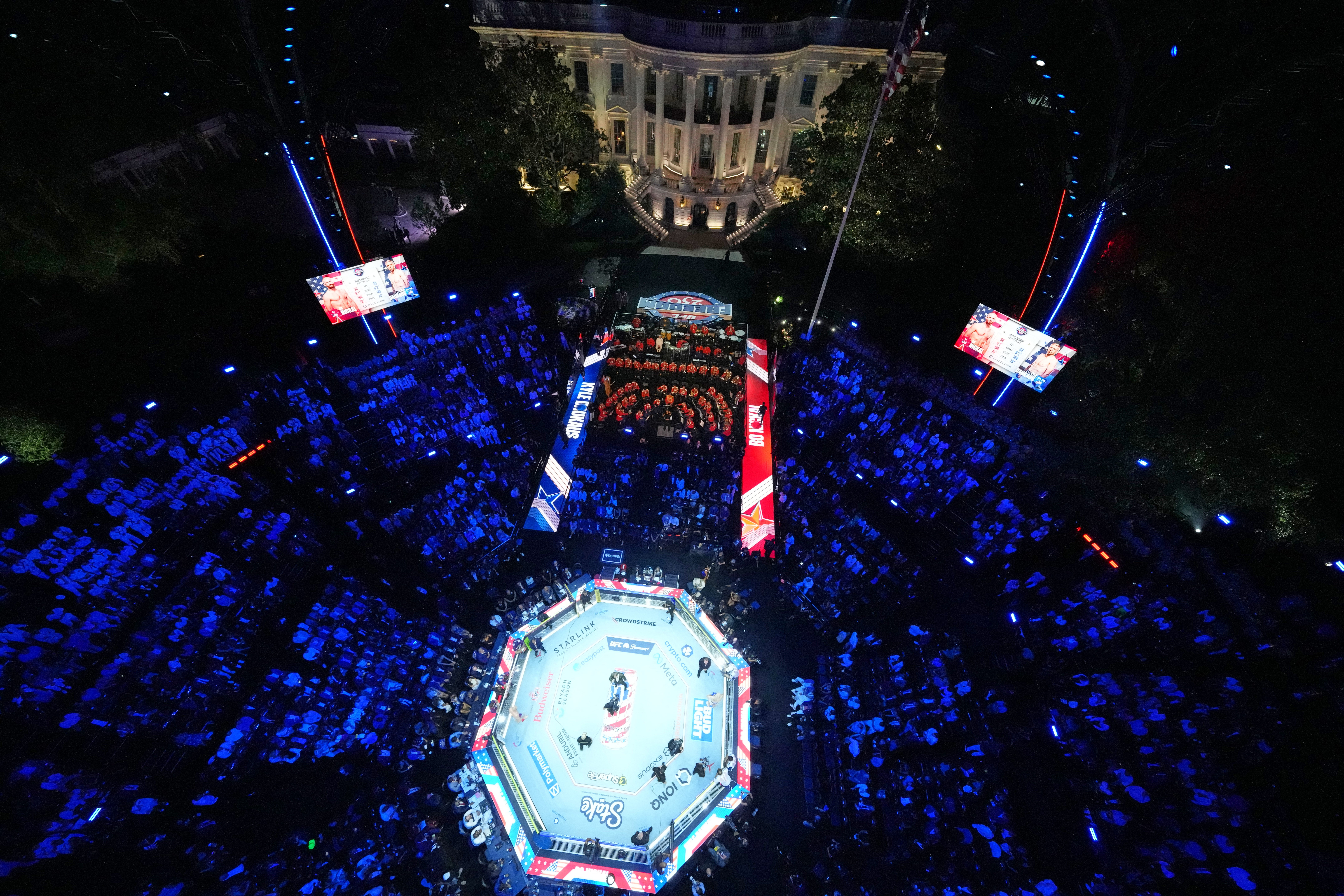 The UFC’s White House card crucially lacked atmosphere... (AFP/Getty)