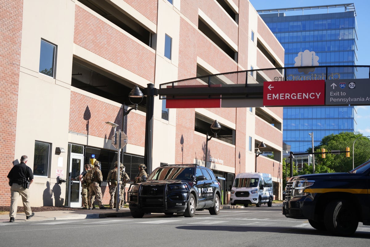Manhunt underway after Wilmington hospital shooting in Delaware leaves one dead