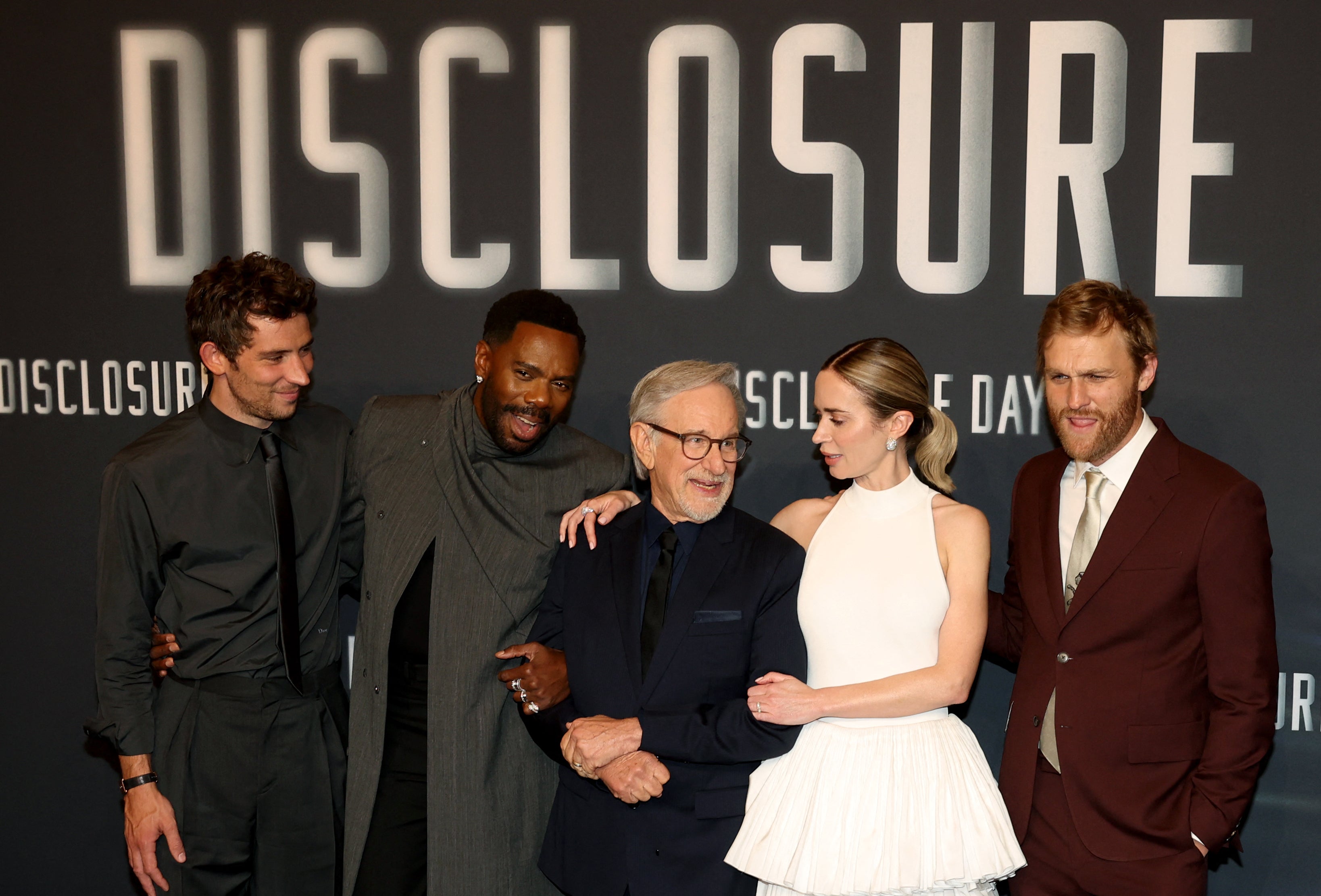 In Spielbergs neuestem Film „Disclosure Day“ spielen Josh O’Connor, Colman Domingo, Emily Blunt und Wyatt Russell die Hauptrollen