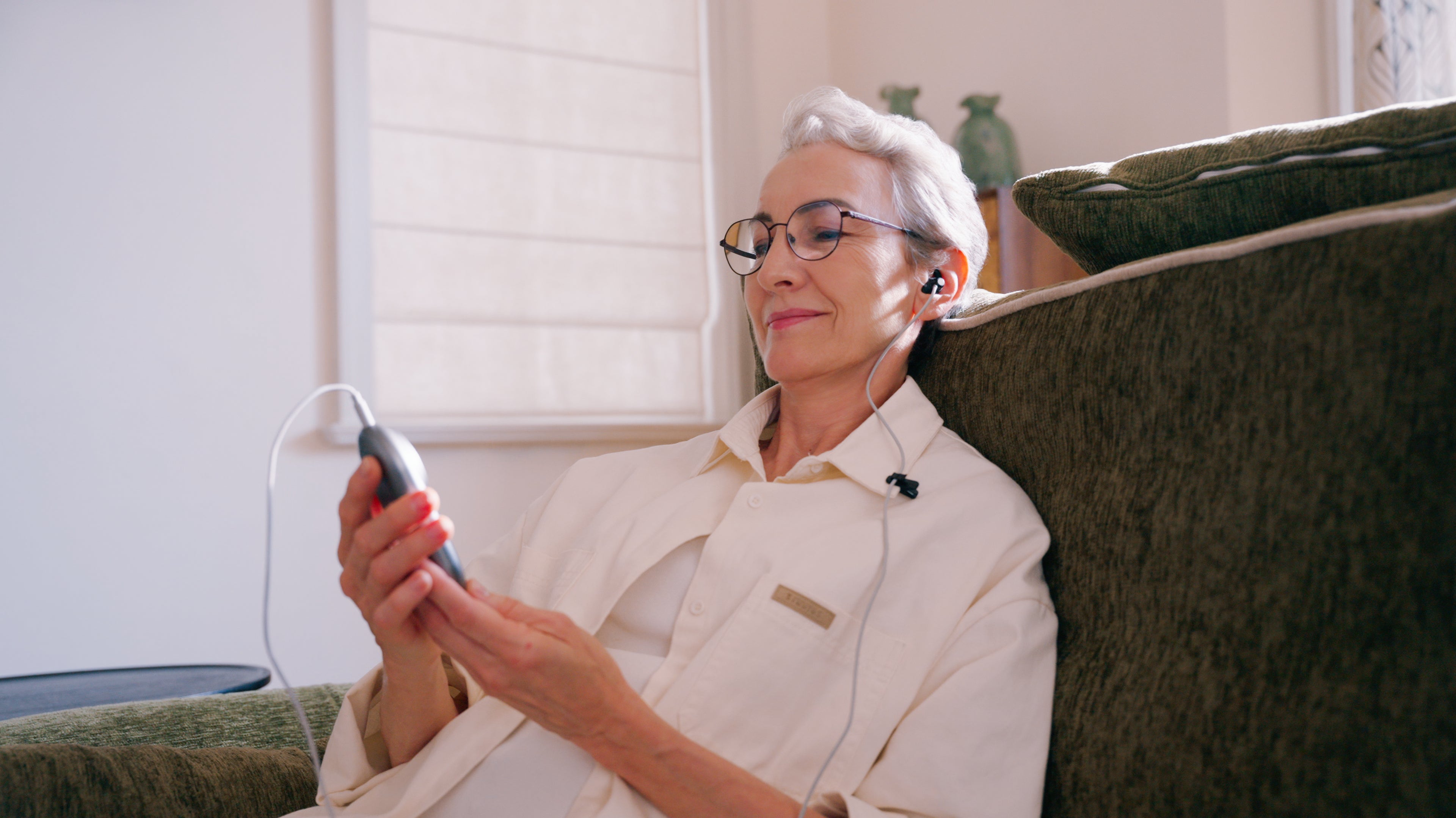 ZenoWell’s Luna taVNS Ear Stimulator aims to support relaxation