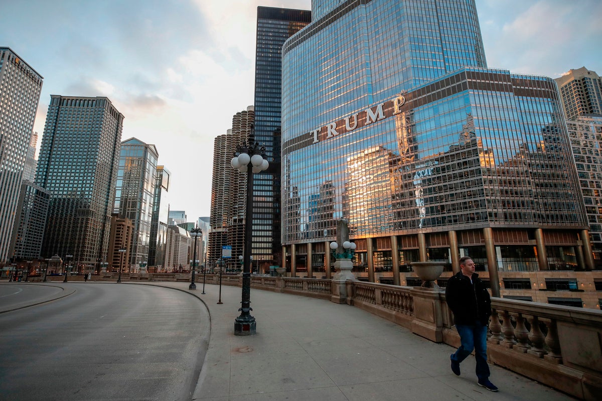 Petition to rename Trump Tower’s Chicago address after Obama racks up thousands of signatures – UK Times Petition to rename Trump Tower’s Chicago address after Obama racks up thousands of signatures – UK Times