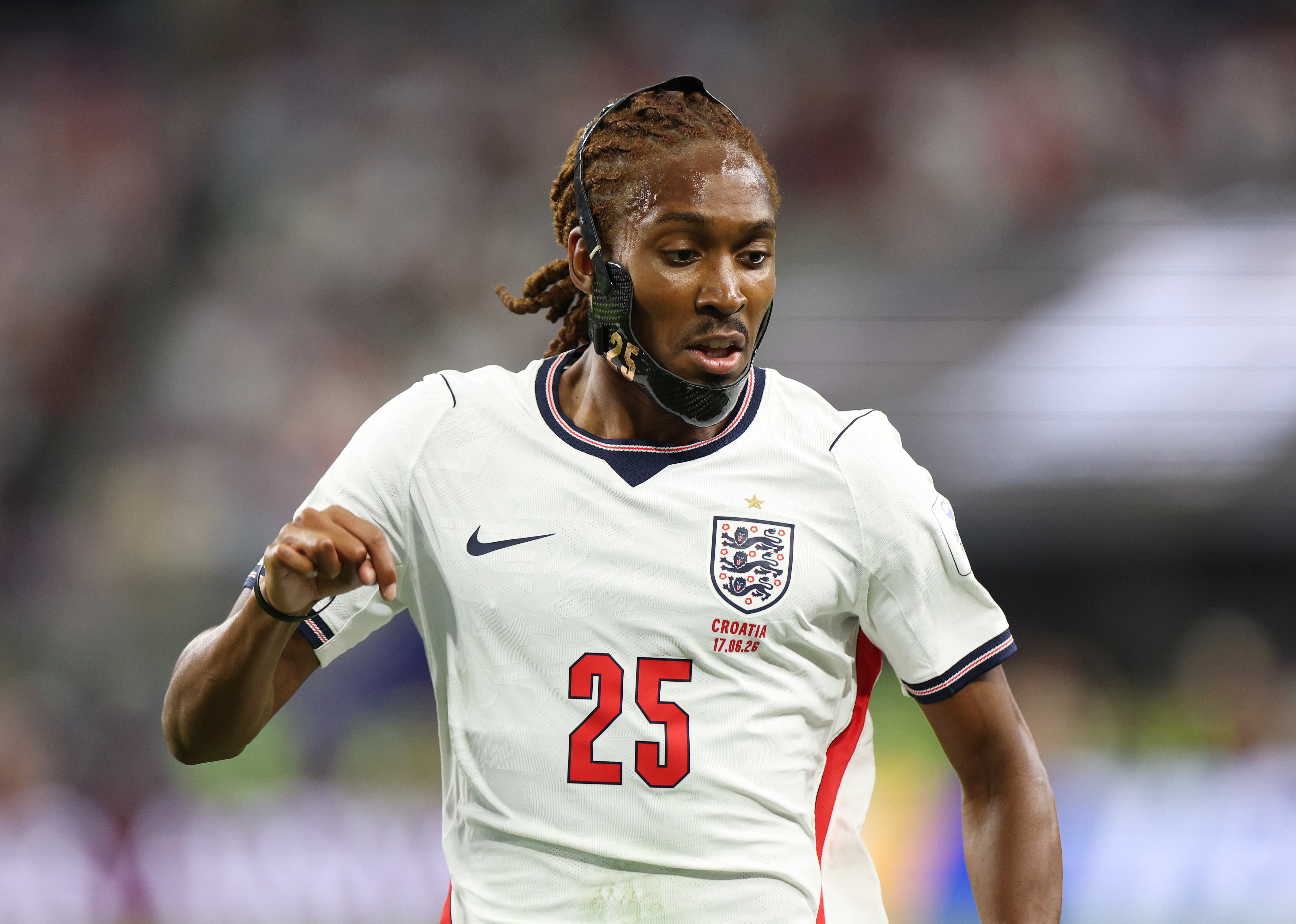 Djed Spence reacts to Thomas Tuchel telling-off in viral World Cup training video