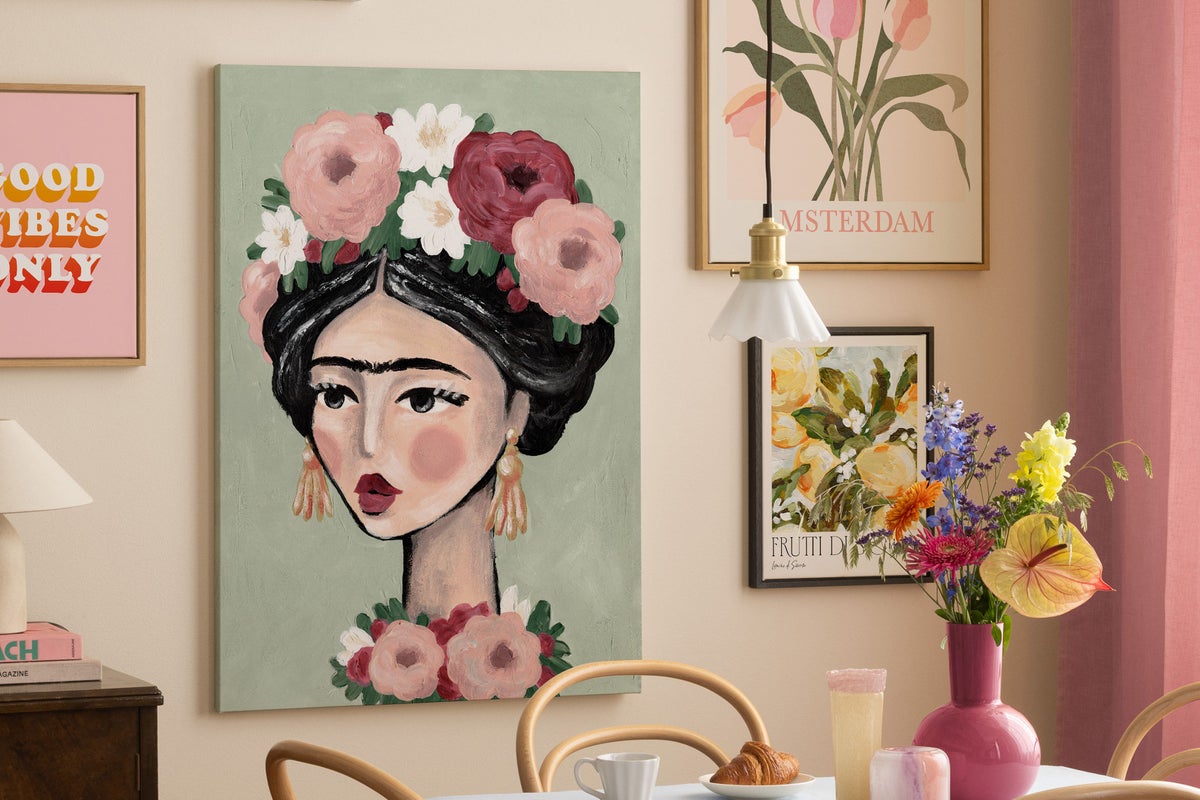 9 ways to pimp up your space with pops of pink