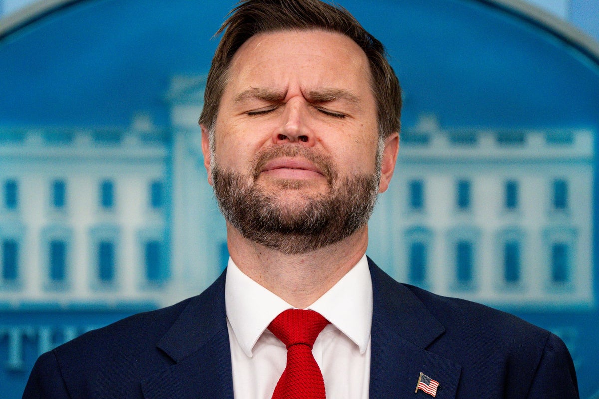 JD Vance came out to defend Trump’s Iran deal. It got weird – UK Times JD Vance came out to defend Trump’s Iran deal. It got weird – UK Times
