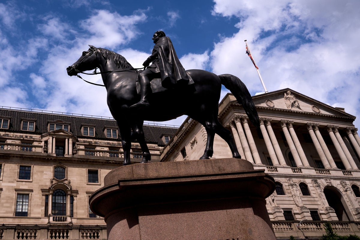 FTSE down as Bank of England keeps interest rates steady