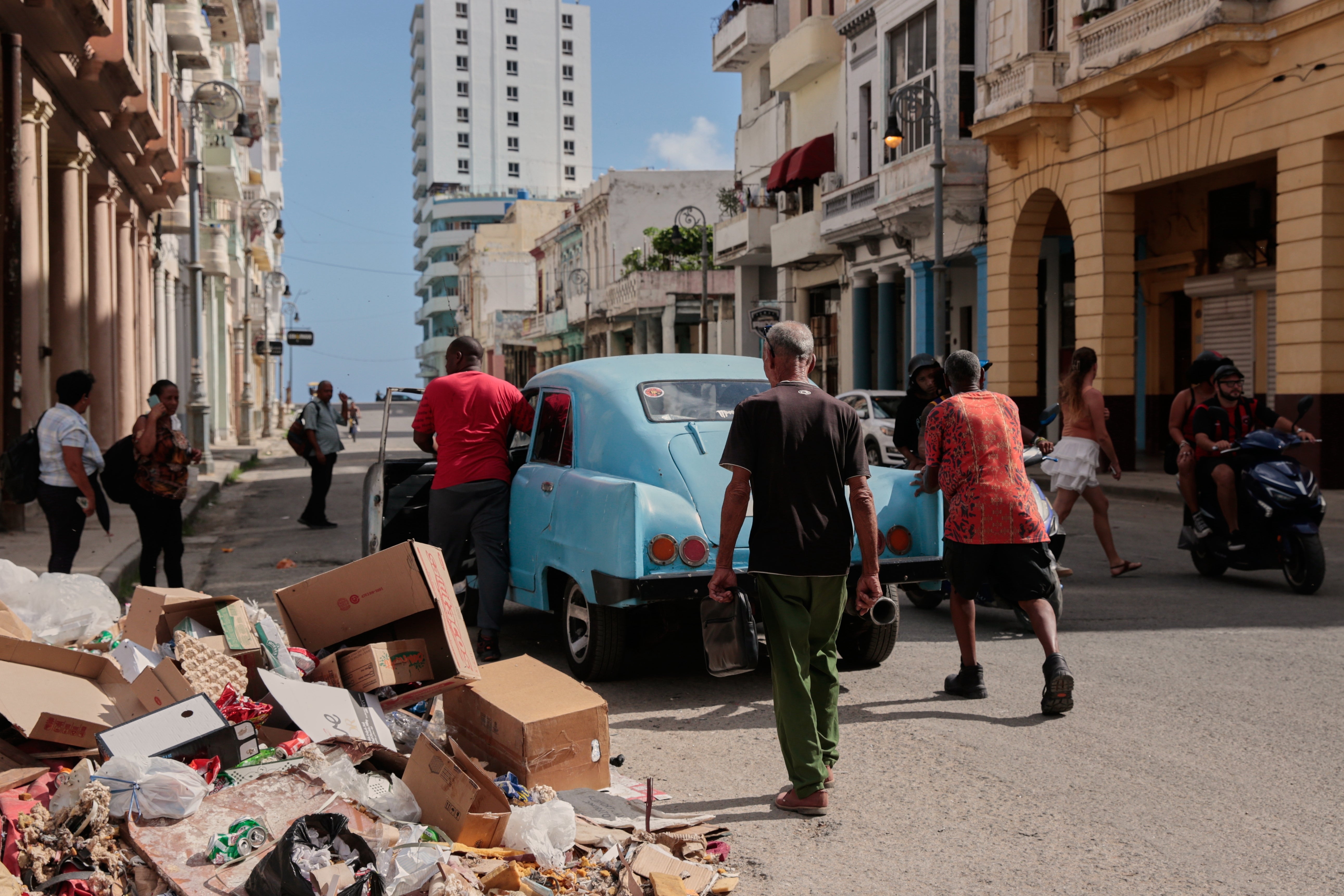 CUBA-MEDIDAS-AP EXPLICA