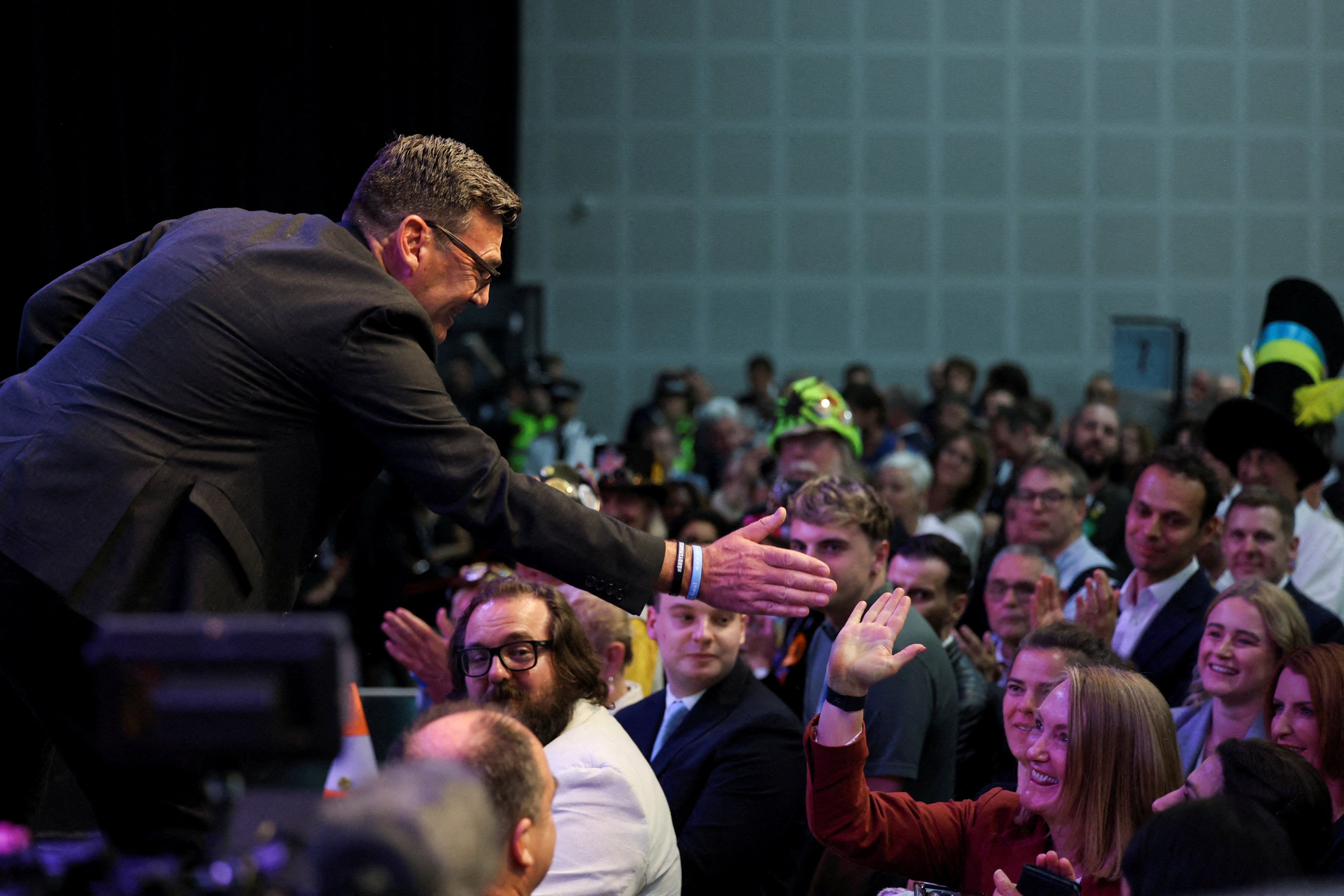 Makerfield by-election &ndash; in numbers: How Andy Burnham stormed to victory in the decisive contest