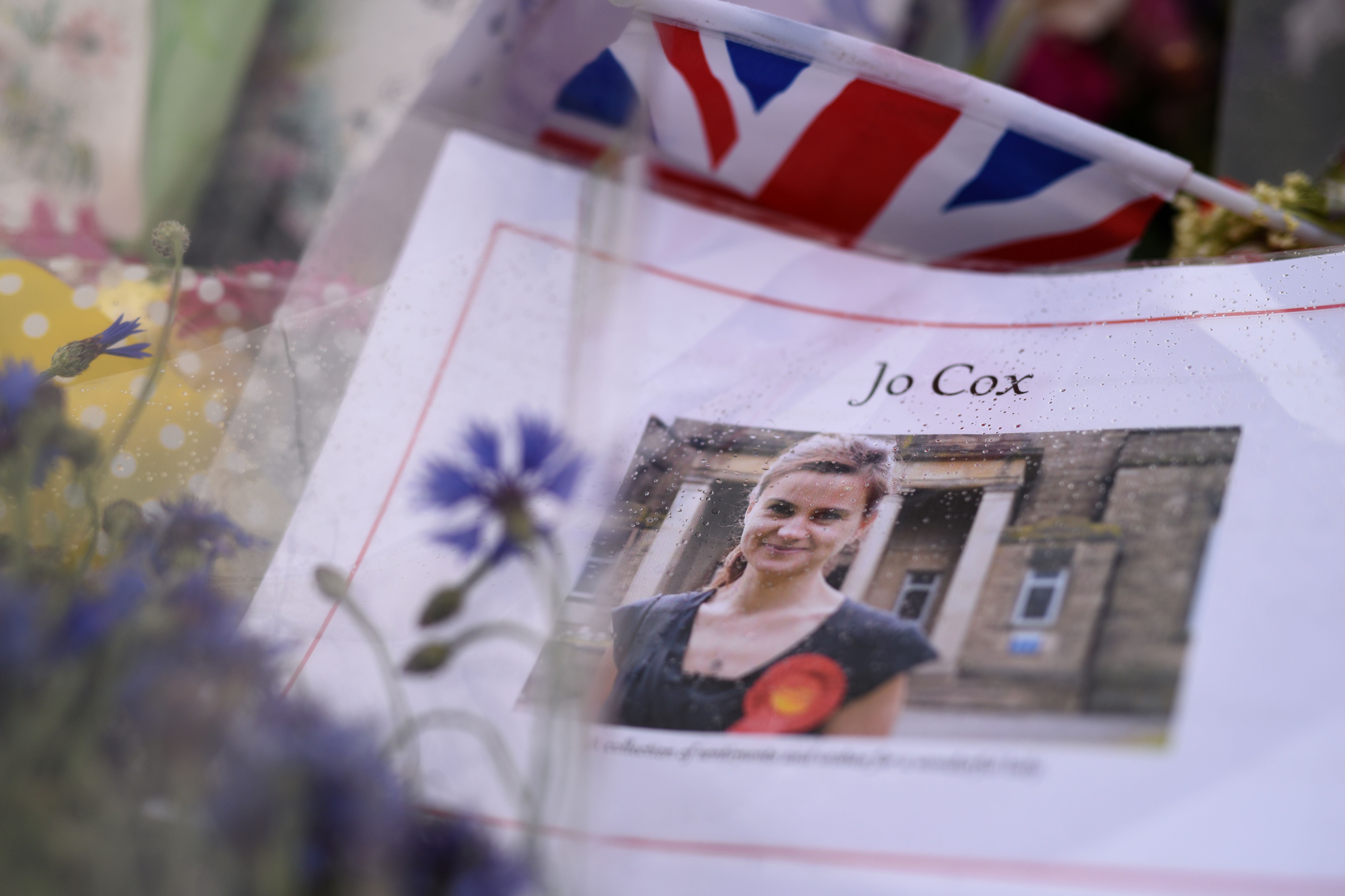 Public tributes for murdered MP Jo Cox