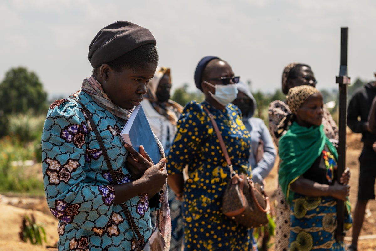 Mourners bury a 6-month-old Ebola victim, marking third orphanage death as Congo outbreak spreads Mourners bury a 6-month-old Ebola victim, marking third orphanage death as Congo outbreak spreads