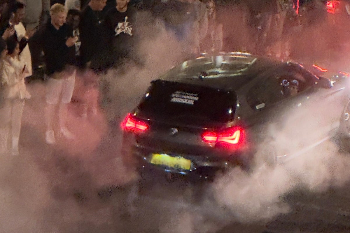 The central London car meets where drivers perform burnouts, doughnuts and other ‘dangerous’ stunts – UK Times The central London car meets where drivers perform burnouts, doughnuts and other ‘dangerous’ stunts – UK Times